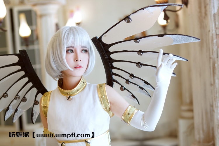 331、人气Coser@半半子_写真合集[56套5.57G]
