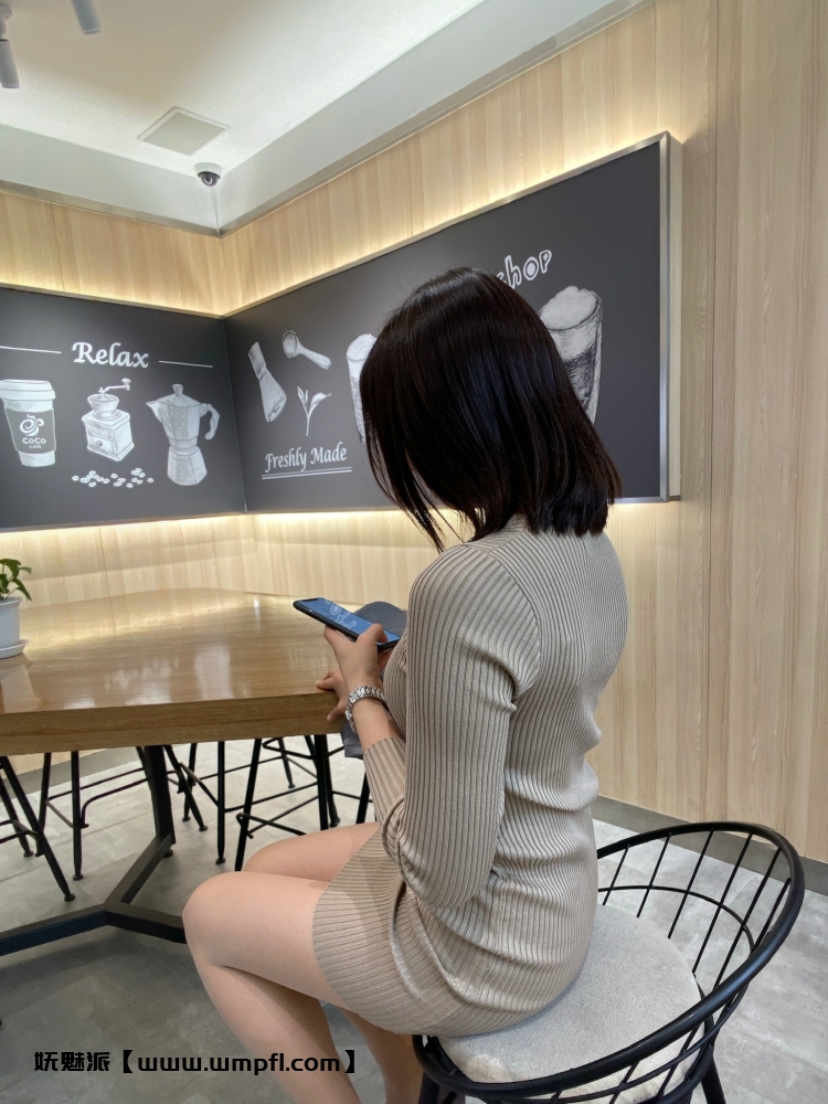 766、雅雅的气质全套微博收费图片&视频 766、雅雅的气质全套微博收费图片&视频